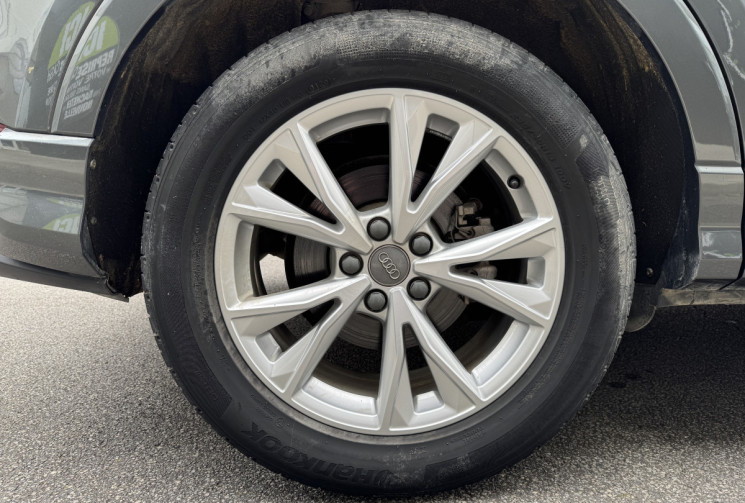 Audi Q3 S-line 35 TFSi 150 ch S-Tronic7 / Camera / Sieges chauffants / Entretien Audi