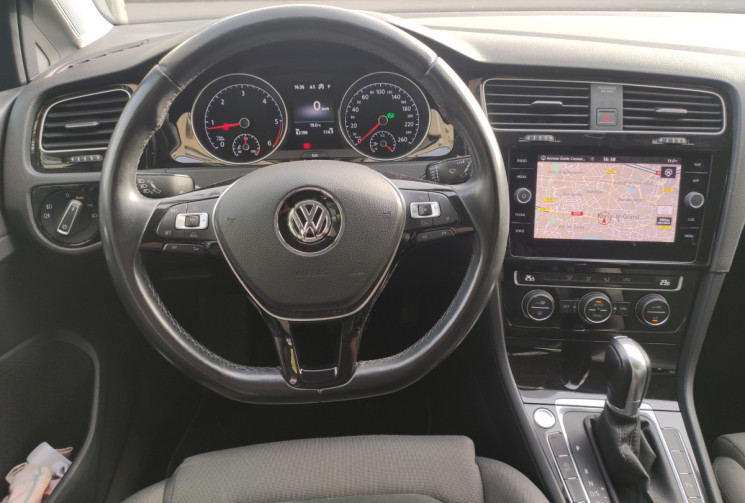 Volkswagen Golf VII Phase 2 // 2.0 TDI // CARAT DSG7 150 cv
