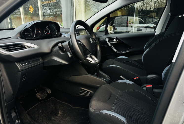 Peugeot 208 1.6 VTI 120ch Allure Moteur à chaîne remplacé