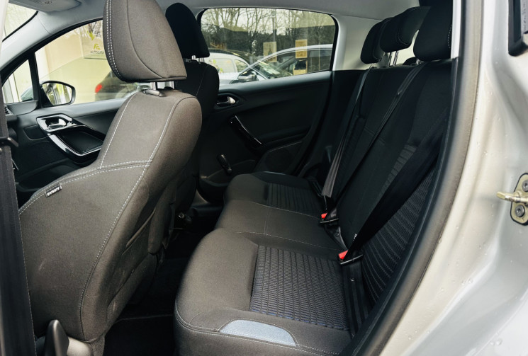 Peugeot 208 1.6 VTI 120ch Allure Moteur à chaîne remplacé