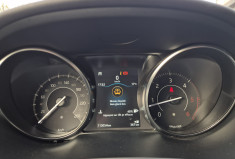 Jaguar E-Pace 2.0D 150ch Double sortie d'échappement