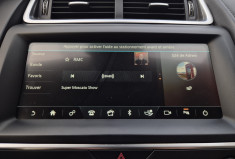 Jaguar E-Pace 2.0D 150ch Double sortie d'échappement