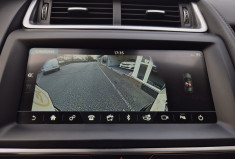 Jaguar E-Pace 2.0D 150ch Double sortie d'échappement