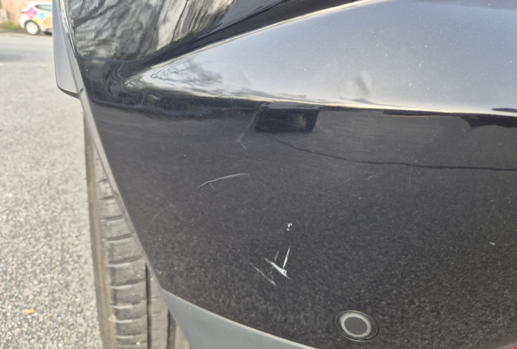 Jaguar E-Pace 2.0D 150ch Double sortie d'échappement