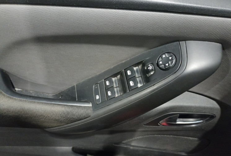 Citroën C4 PICASSO 120 CH 1.6 BLEUHDI 