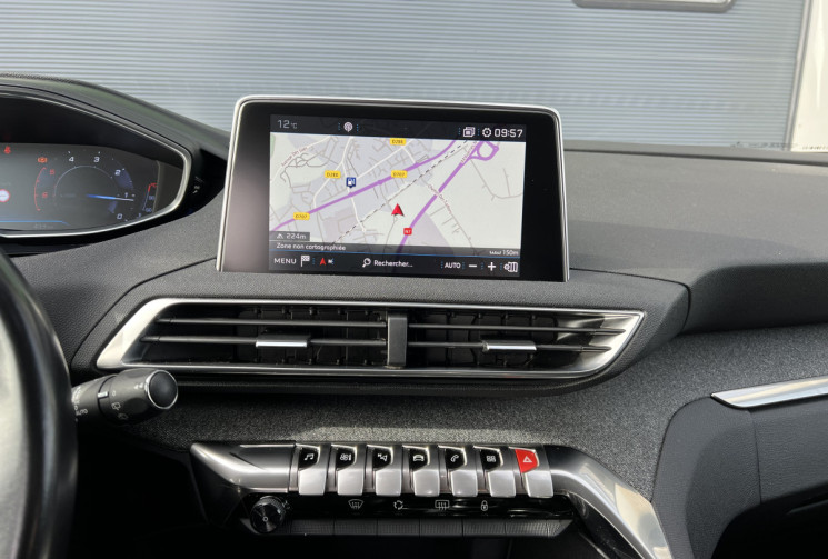 Peugeot 5008 2.0 BlueHDi 150 cv ALLURE / 1ére Main / ATTELAGE