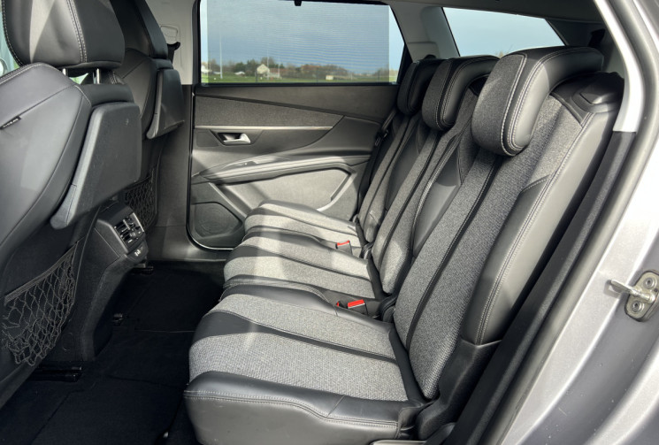 Peugeot 5008 2.0 BlueHDi 150 cv ALLURE / 1ére Main / ATTELAGE