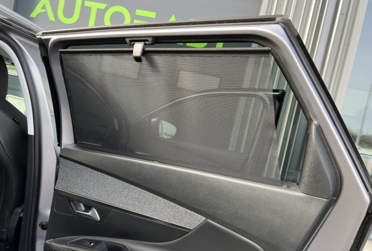 Peugeot 5008 2.0 BlueHDi 150 cv ALLURE / 1ére Main / ATTELAGE