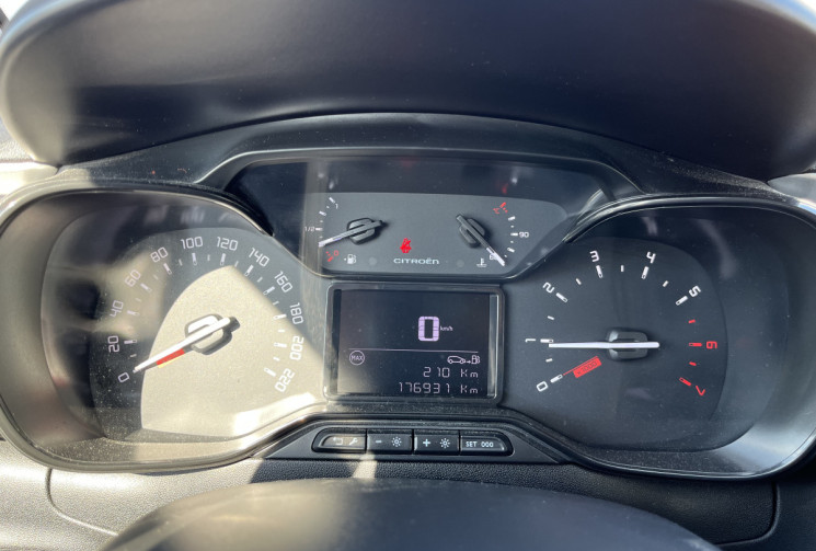 Citroën C3  III Phase 2 Société 1.5 BlueHDi BVM6 S&S 102 cv