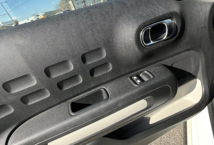 Citroën C3  III Phase 2 Société 1.5 BlueHDi BVM6 S&S 102 cv