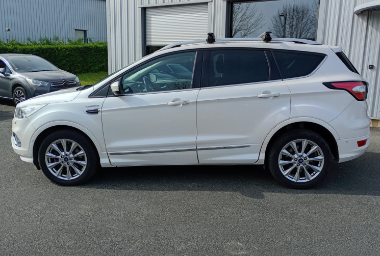 Ford Kuga 2.0 TDCI 180 VIGNALE 4X4 POWERSHIFT *ATTELAGE ELECTRIQUE