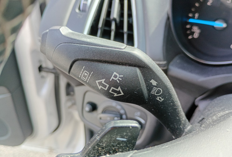 Ford Kuga 2.0 TDCI 180 VIGNALE 4X4 POWERSHIFT *ATTELAGE ELECTRIQUE