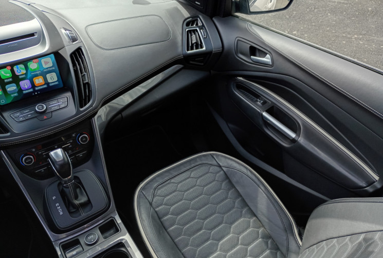 Ford Kuga 2.0 TDCI 180 VIGNALE 4X4 POWERSHIFT *ATTELAGE ELECTRIQUE