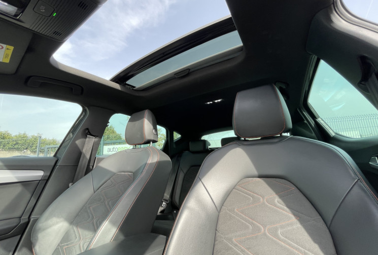 SEAT Leon FR 1.4 TSI e-Hybrid / 204 CH / SUIVI A JOUR