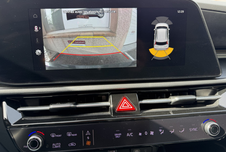 Kia Niro II EV 204 ch Premium / SOH 96% / Entretien et Garantie KIA / Attelage