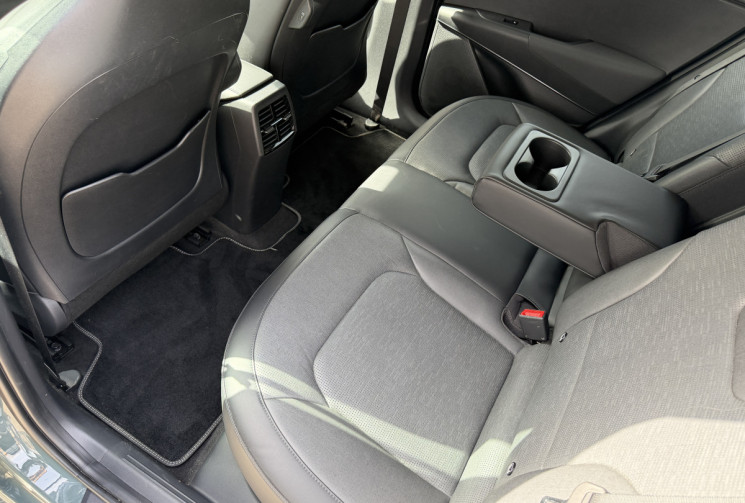 Kia Niro II EV 204 ch Premium / SOH 96% / Entretien et Garantie KIA / Attelage