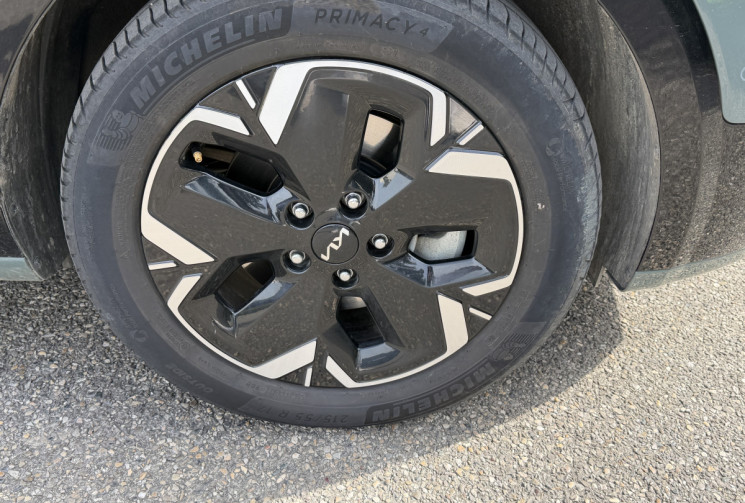 Kia Niro II EV 204 ch Premium / SOH 96% / Entretien et Garantie KIA / Attelage