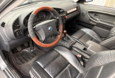 BMW Série 3 (E36) Berline 328i 2.8i 193cv 