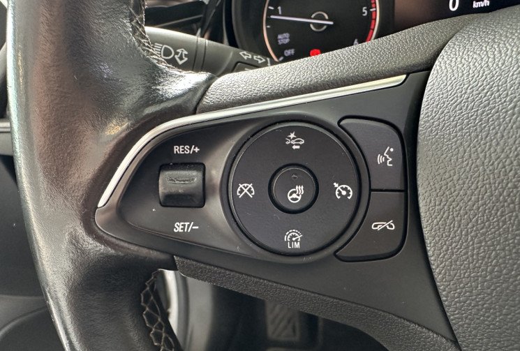 Opel INSIGNIA Grand Sport 1.6D 136 Business Edition / Moteur à chaine / CarPlay / Sièges chauffants