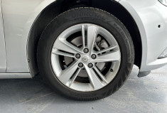 Opel INSIGNIA Grand Sport 1.6D 136 Business Edition / Moteur à chaine / CarPlay / Sièges chauffants