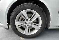 Opel INSIGNIA MARCHAND UNIQUEMENT BIEN LIRE SVP /Grand Sport 1.6D 136/CarPlay/Sièges cuir chauffants