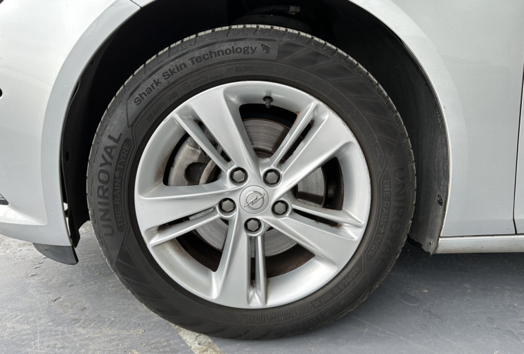 Opel INSIGNIA Grand Sport 1.6D 136 Business Edition / Moteur à chaine / CarPlay / Sièges chauffants