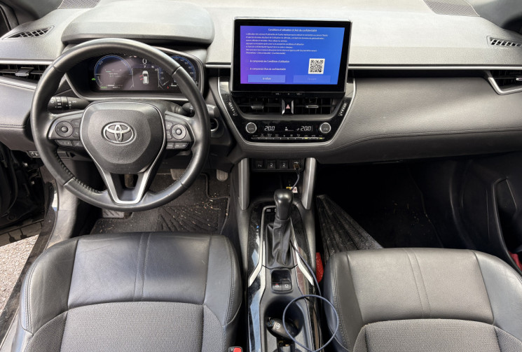 Toyota Corolla 2.0 VVT-i 180 HSD CVT 196 cv