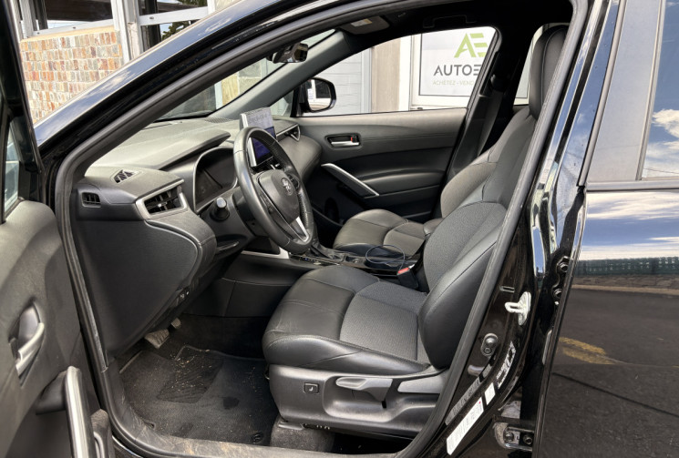 Toyota Corolla 2.0 VVT-i 180 HSD CVT 196 cv