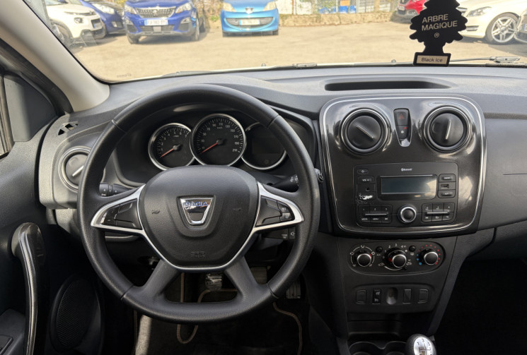 Dacia Sandero 1.0 SCE / 75 CH / LAUREATE / CLIM 