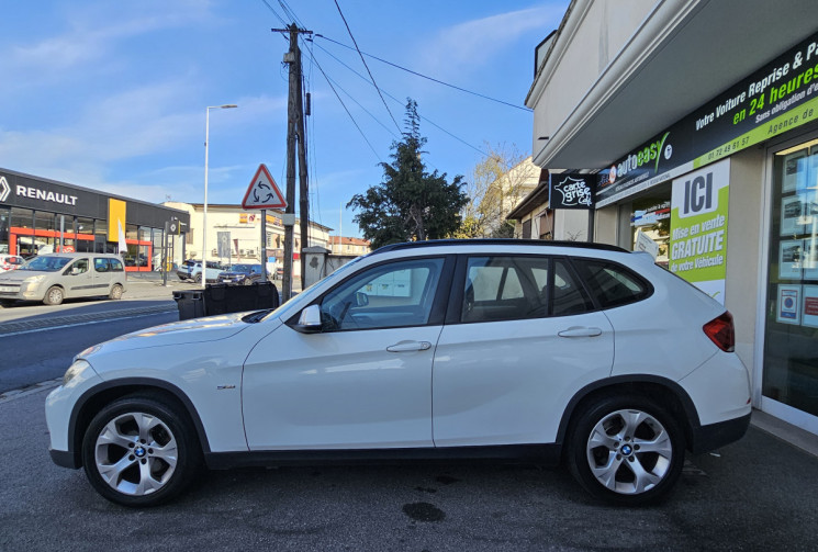 BMW X1 sDrive 16d 116 ch Lounge Toit panoramique 