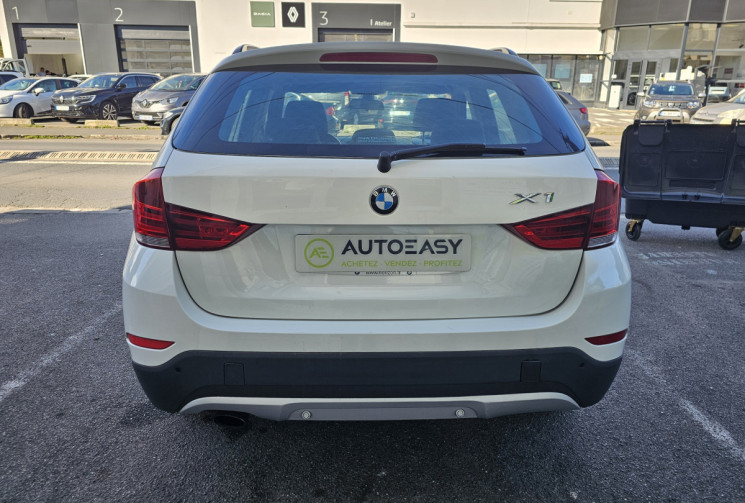BMW X1 sDrive 16d 116 ch Lounge Toit panoramique 