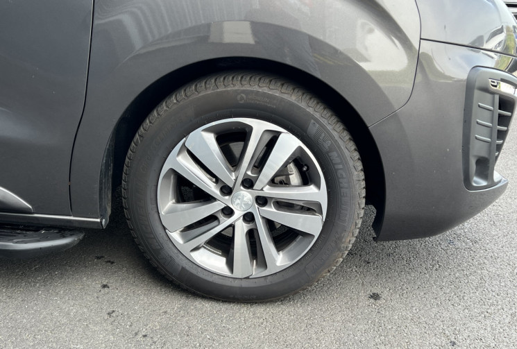 Peugeot TRAVELLER 2.0 BLUE HDI 145 / 8 PLACES / GRIP CONTROL / 2 PORTES LATERALES