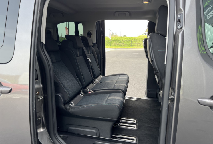 Peugeot TRAVELLER 2.0 BLUE HDI 145 / 8 PLACES / GRIP CONTROL / 2 PORTES LATERALES