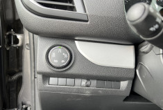 Peugeot TRAVELLER 2.0 BLUE HDI 145 / 8 PLACES / GRIP CONTROL / 2 PORTES LATERALES