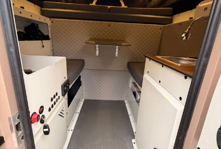 Dodge RAM 1500 V8 5.7 HEMI GPL + CELLULE CAMPER X OVERLAND - 130000 KM - 1ERE MAIN - FULL OPTIONS