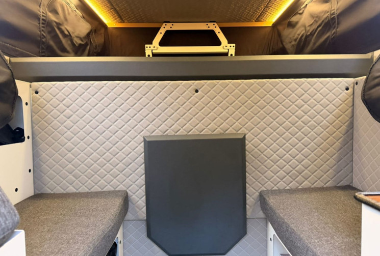 Dodge RAM 1500 V8 5.7 HEMI GPL + CELLULE CAMPER X OVERLAND - 130000 KM - 1ERE MAIN - FULL OPTIONS