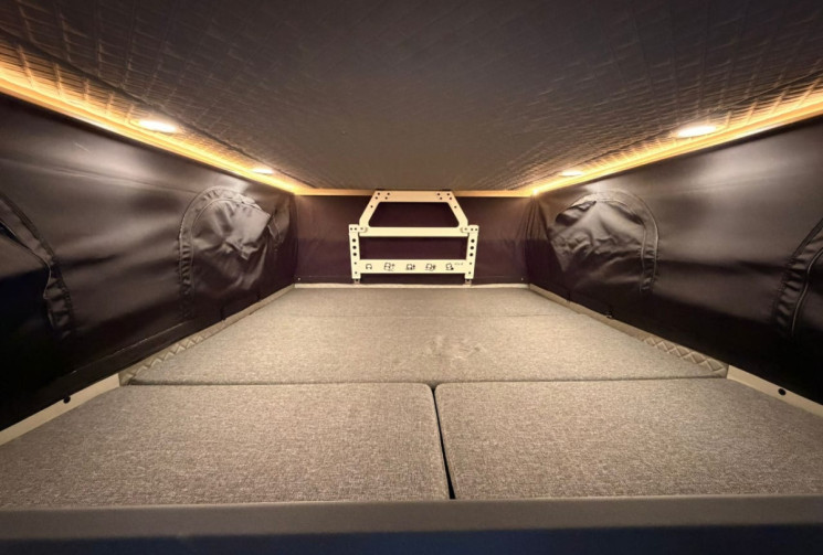 Dodge RAM 1500 V8 5.7 HEMI GPL + CELLULE CAMPER X OVERLAND - 130000 KM - 1ERE MAIN - FULL OPTIONS