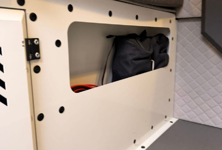 Dodge RAM 1500 V8 5.7 HEMI GPL + CELLULE CAMPER X OVERLAND - 130000 KM - 1ERE MAIN - FULL OPTIONS