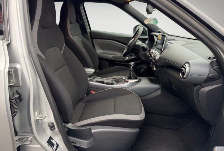 Nissan Juke 1.0 DIG-T 117 N-Connecta