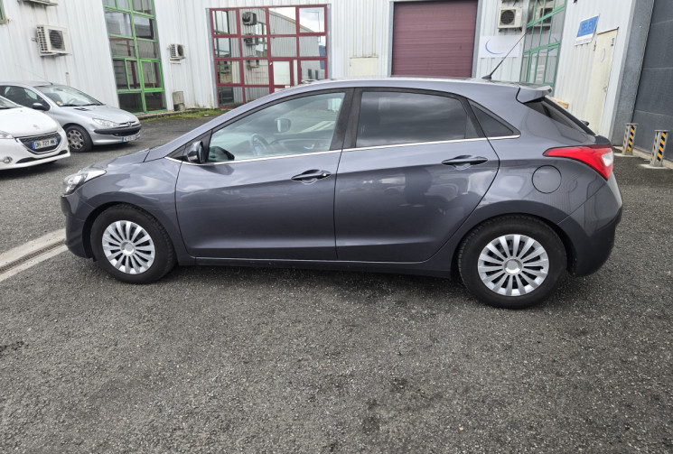 Hyundai i30 1.4 100ch Blue Drive Initia 5p