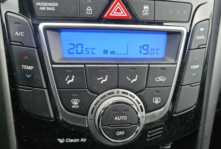 Hyundai i30 1.4 100ch Blue Drive Initia 5p