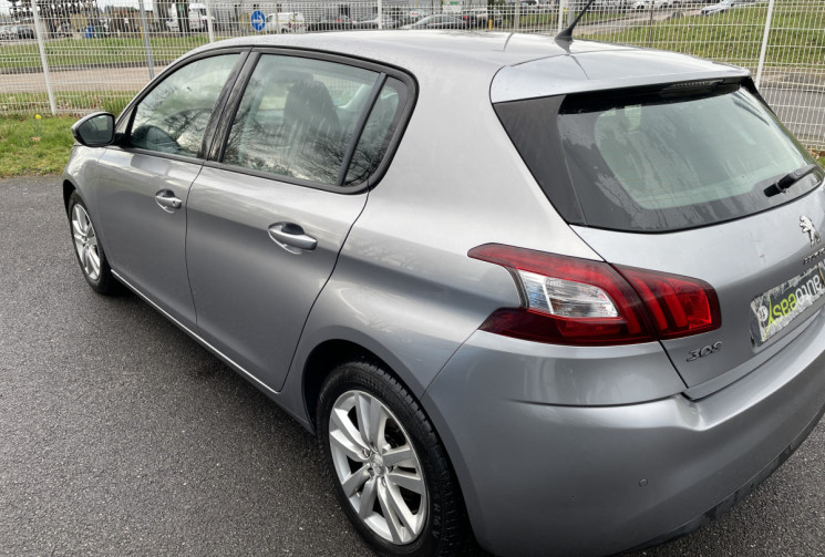 Peugeot 308 1.6 BlueHDI S&S 120 CV 