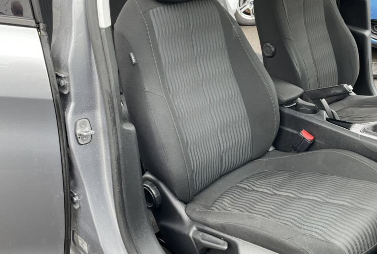 Peugeot 308 1.6 BlueHDI S&S 120 CV 