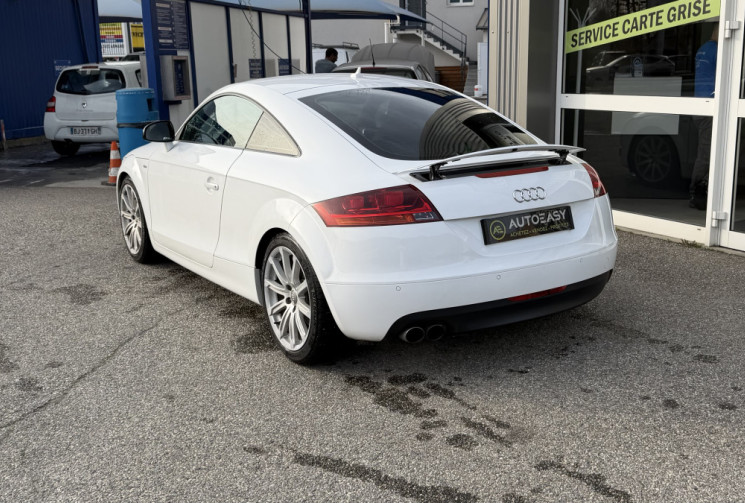 Audi TT Phase 2 Coupé 2.0 TFSi 16V 200 cv Boîte auto
