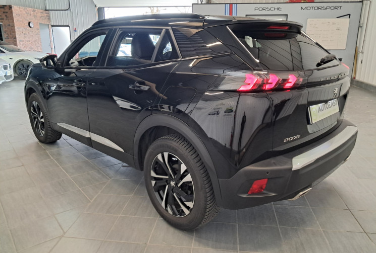 Peugeot 2008  GT 130 PureTech SS EAT8 / 2ÈME MAIN / CAMÉRA DE RECUL / ENTRETIEN SUIVI