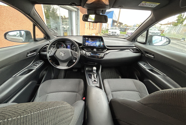 Toyota C-HR 122h Hybride 1.8 VVTI  Dynamic Business 