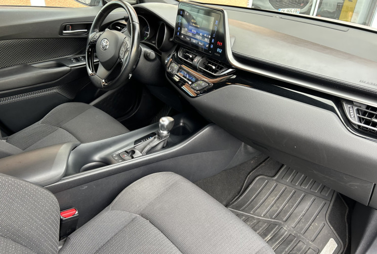 Toyota C-HR 122h Hybride 1.8 VVTI  Dynamic Business 