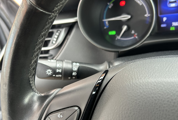 Toyota C-HR 122h Hybride 1.5 hsd Dynamic Business 