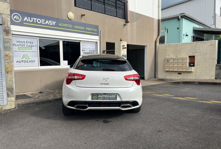 Citroën DS5  2.0 HDi FAP 200 Hybrid4 4x4 16V BMP6 S&S 163 cv