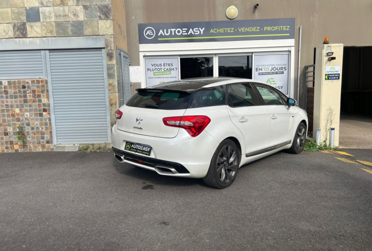 Citroën DS5  2.0 HDi FAP 200 Hybrid4 4x4 16V BMP6 S&S 163 cv